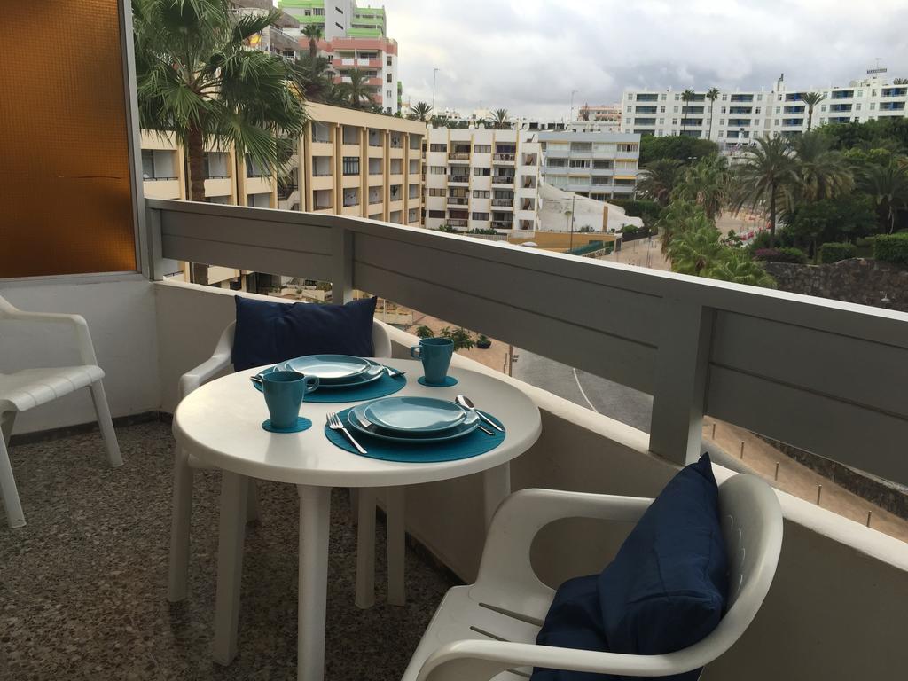 Tagoror Beach Apartments - Adults Only Playa del Inglés Rum bild